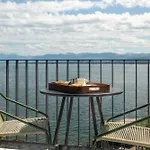 Maison Du Boutique Hotel 4*