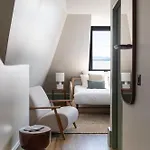 Hotel Maison Du Boutique 4*