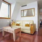 Maison Du Boutique