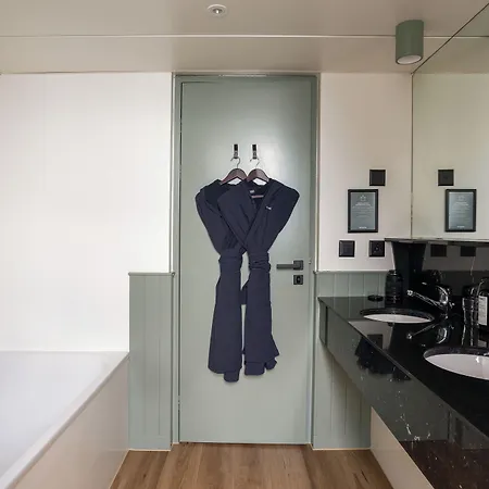Ξενοδοχείο Maison Du Boutique Νιόν