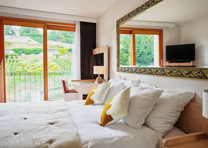 Maison Du Boutique 4* نيون