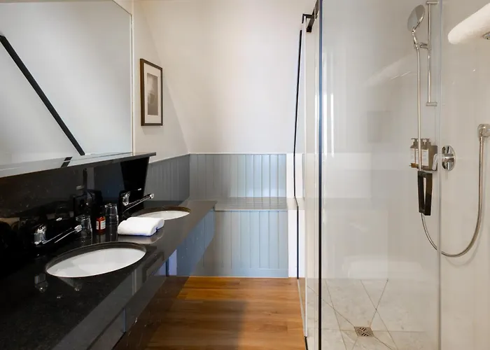 Maison Du Boutique 4*