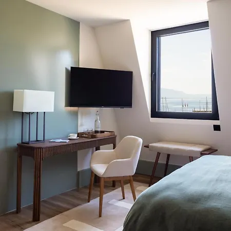 Maison Du Boutique 4* Nyon