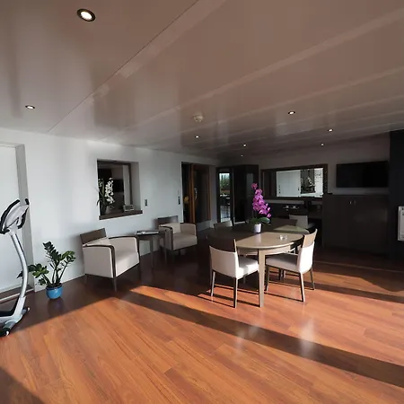 Maison Du Boutique Hotel 4*