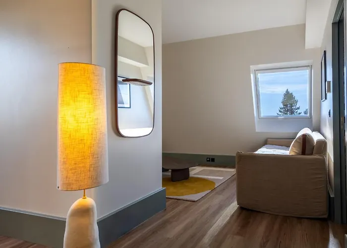 Maison Du Boutique 4* Νιόν